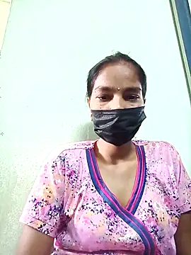 anusiya01 online show from March 11, 2025, 4:54 am