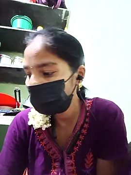 anusiya01 online show from March 12, 2025, 2:01 pm