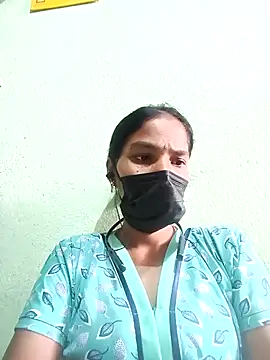 anusiya01 online show from September 25, 2025, 3:10 am