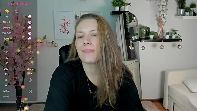 Snapshot of Ariell_Margot_ chatting on January 4, 2025, 6:30 pm Ariell Margot online show from January 4, 2025, 6:30 pm