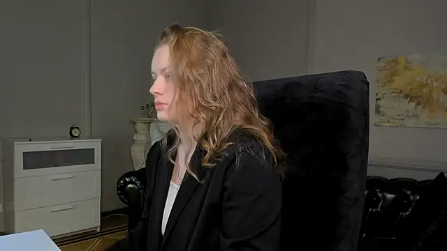 Snapshot of Ariell_Margot_ chatting on January 20, 2025, 10:07 am Ariell Margot online show from January 20, 2025, 10:07 am