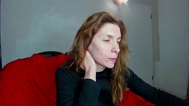 YourSuperModel online show from February 10, 2025, 4:04 pm