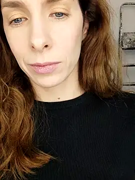 YourSuperModel online show from December 4, 2025, 11:08 am