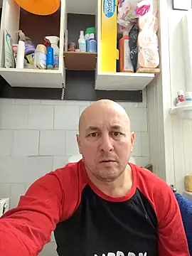 intx800 online show from December 31, 2024, 7:31 am