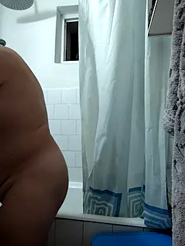 intx800 online show from September 9, 2025, 2:22 am