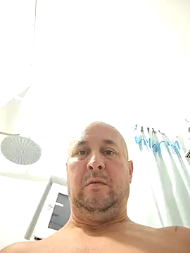 intx800 online show from September 10, 2025, 2:22 am