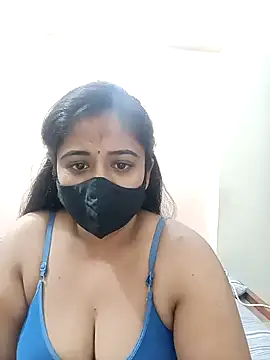 Snapshot of DIZZLING_DIVA chatting on January 2, 2025, 8:24 pm DIZZLING DIVA online show from January 2, 2025, 8:24 pm