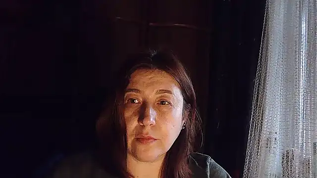 Snapshot of FiireTaliia chatting on January 28, 2025, 1:27 pm FiireTaliia online show from January 28, 2025, 1:27 pm