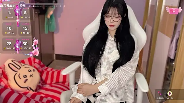 Snapshot of xiSSts chatting on December 11, 2024, 11:10 pm xiSSts online show from December 11, 2024, 11:10 pm