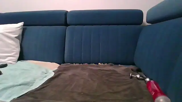 Snapshot of axecoman60 chatting on March 3, 2025, 9:26 pm axecoman60 online show from March 3, 2025, 9:26 pm