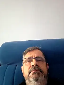 Snapshot of axecoman60 chatting on December 3, 2025, 8:56 am axecoman60 online show from December 3, 2025, 8:56 am