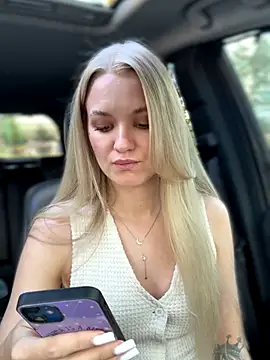 Devill Angel  online show from September 11, 2025, 11:21 am