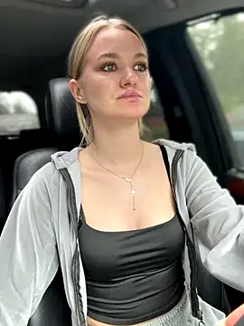 Devill Angel  online show from September 22, 2025, 11:34 am