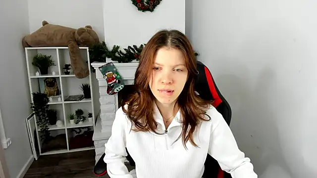 Snapshot of Baby_Evalena chatting on December 20, 2024, 4:42 am Baby Evalena online show from December 20, 2024, 4:42 am