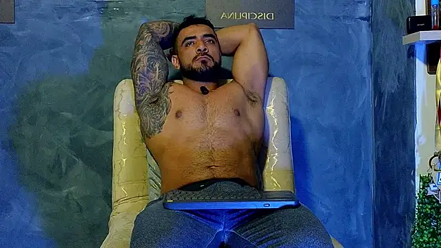 ERIC HARRISON online show from September 18, 2025, 1:18 am