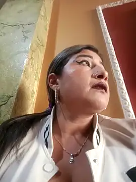 Hannahcandyy online show from February 20, 2025, 8:47 pm