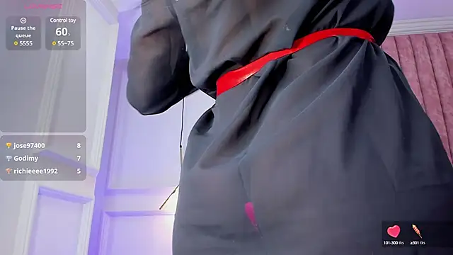 Lola King online show from January 31, 2025, 1:34 pm