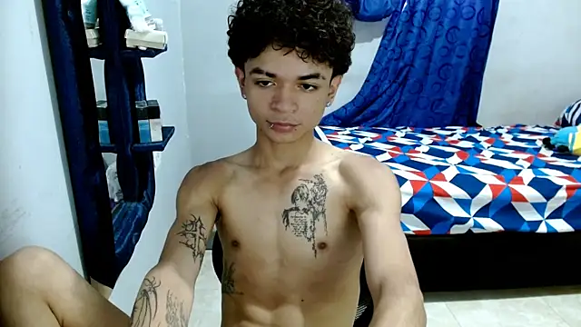 Snapshot of Lovebeng_ chatting on February 25, 2025, 10:07 pm Lovebeng online show from February 25, 2025, 10:07 pm