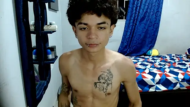 Snapshot of Lovebeng_ chatting on February 27, 2025, 3:04 am Lovebeng online show from February 27, 2025, 3:04 am