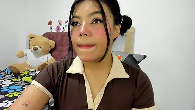 veky saliva01 online show from December 17, 2024, 7:26 pm