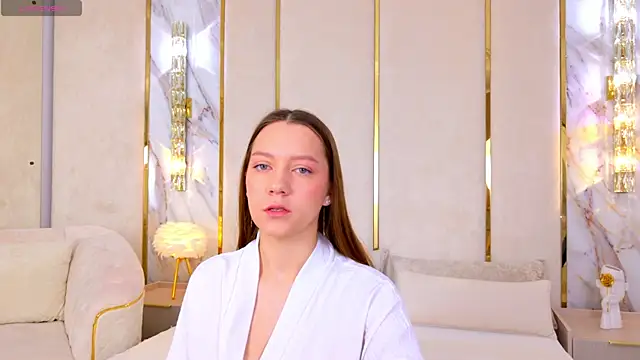 Snapshot of AliceBrayan chatting on March 2, 2025, 5:12 am AliceBrayan online show from March 2, 2025, 5:12 am