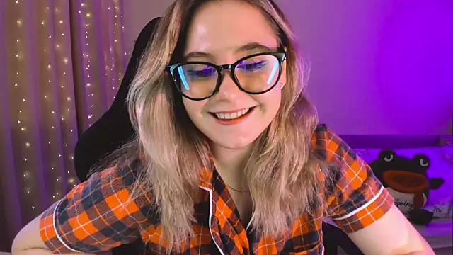 Diana Flower online show from February 2, 2025, 9:40 am