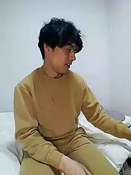 Snapshot of whitebriefboy chatting on January 13, 2025, 3:15 pm whitebriefboy online show from January 13, 2025, 3:15 pm