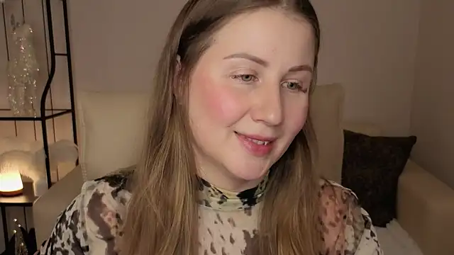 Snapshot of Helens_love chatting on December 14, 2025, 2:28 am Helens love online show from December 14, 2025, 2:28 am