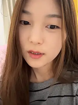 Sweet-Angel999 online show from November 12, 2025, 8:30 pm