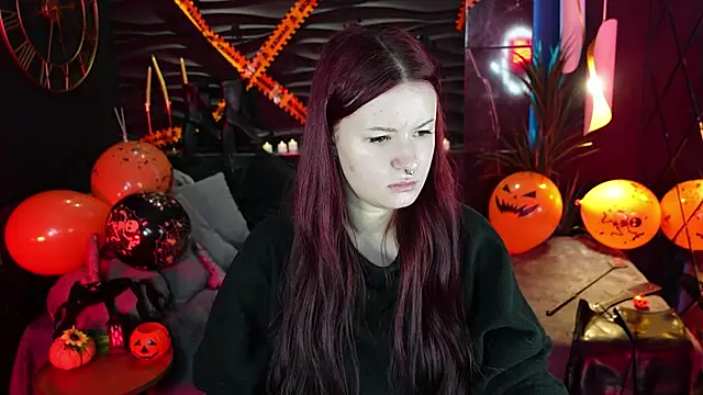 Snapshot of Lily_Moonlight chatting on October 30, 2025, 6:59 am Lily Moonlight online show from October 30, 2025, 6:59 am