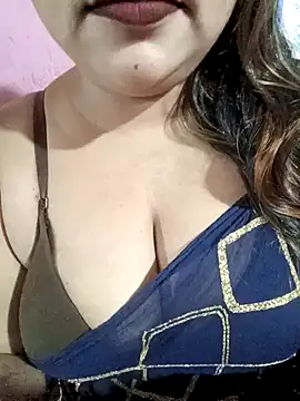 Beautyy38 online show from February 4, 2025, 3:11 am