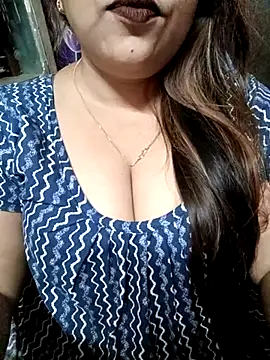 Beautyy38 online show from February 26, 2025, 7:27 pm