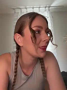 Joanachupa online show from September 25, 2025, 11:47 am