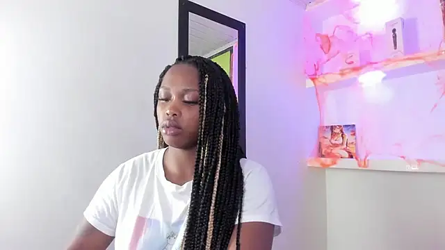 Snapshot of zendaya_wilson chatting on November 2, 2025, 8:39 am zendaya wilson online show from November 2, 2025, 8:39 am