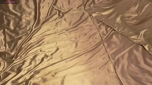 clementinena online show from December 20, 2025, 3:57 am