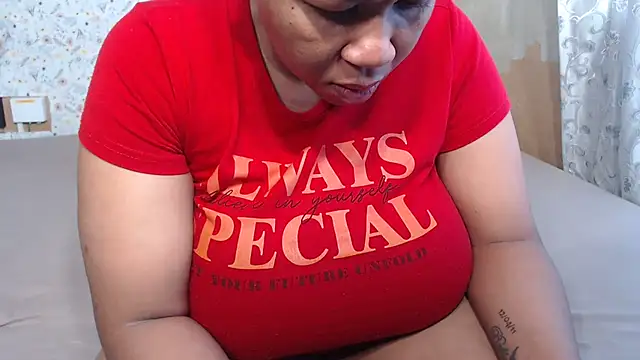 FlavoredNia online show from November 22, 2025, 4:33 am