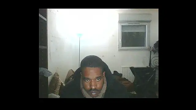 Snapshot of POPAYE972 chatting on December 4, 2024, 6:28 pm POPAYE972 online show from December 4, 2024, 6:28 pm