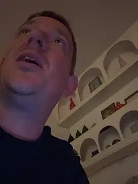 Snapshot of mrwright878787 chatting on February 8, 2025, 3:19 am mrwright878787 online show from February 8, 2025, 3:19 am