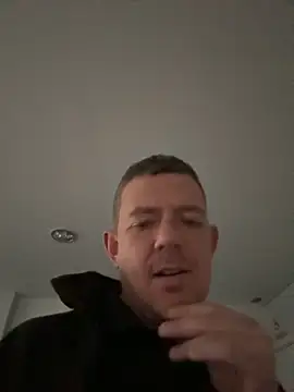 Snapshot of mrwright878787 chatting on November 16, 2025, 10:21 am mrwright878787 online show from November 16, 2025, 10:21 am