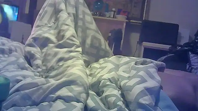 DI4MOND FIR3 online show from December 4, 2025, 8:23 am