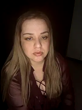 Snapshot of cansuozell chatting on November 4, 2025, 4:06 pm cansuozell online show from November 4, 2025, 4:06 pm