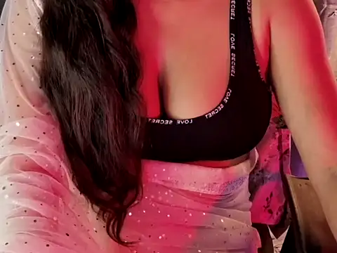 SexyAndHottie online show from November 2, 2025, 2:41 pm