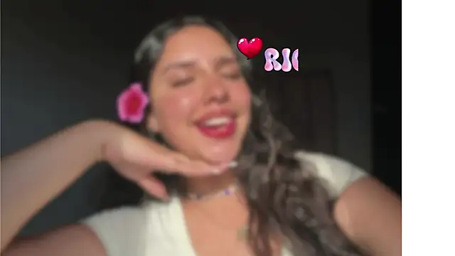 Snapshot of paulette_dupont chatting on January 29, 2025, 6:54 am paulette dupont online show from January 29, 2025, 6:54 am