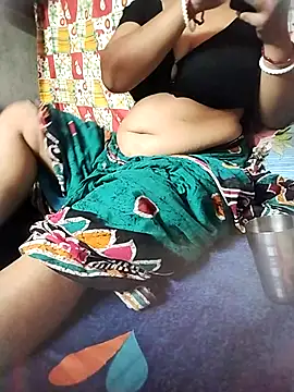 Priya-bhabi012 online show from November 30, 2025, 4:22 pm