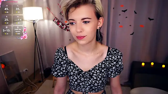 Snapshot of EngelAlman chatting on October 10, 2025, 6:12 am EngelAlman online show from October 10, 2025, 6:12 am