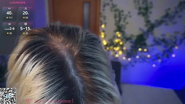 Snapshot of EngelAlman chatting on November 26, 2025, 7:42 am EngelAlman online show from November 26, 2025, 7:42 am