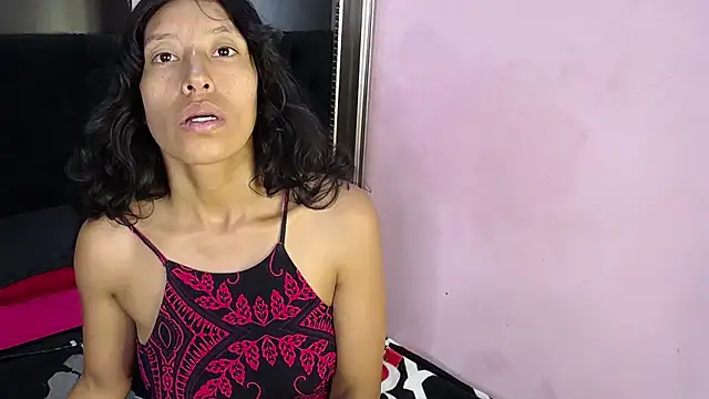 Snapshot of karolinee_66_ chatting on November 29, 2025, 8:12 pm karolinee 66 online show from November 29, 2025, 8:12 pm