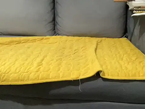 4small4inchlol online show from February 16, 2025, 12:43 pm