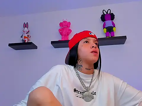 Gangster Girl online show from February 10, 2025, 12:41 am