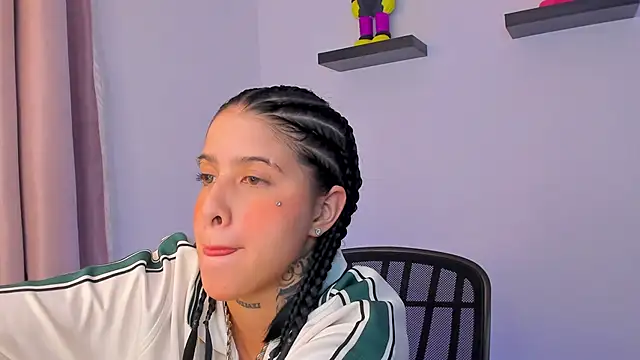 Gangster Girl online show from February 11, 2025, 1:10 am